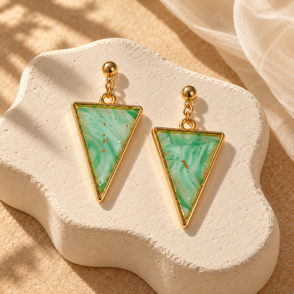 Pendientes Golden Tide Triangle